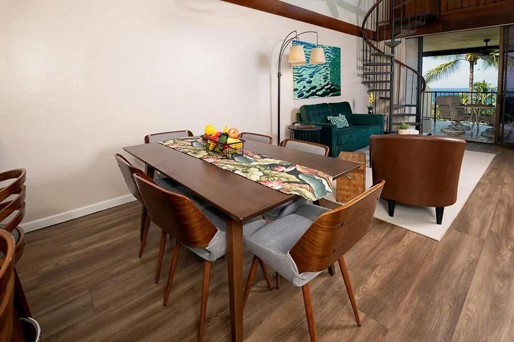 Just Remodeled-Amazing Ocean Views Over Lush Golf Course-Country Club Villas 320 Kailua-Kona United States
