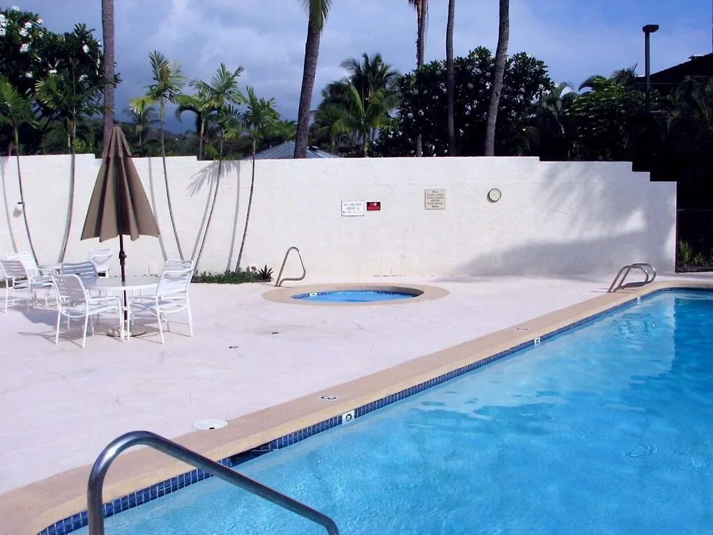 Just Remodeled-Amazing Ocean Views Over Lush Golf Course-Country Club Villas 320 Kailua-Kona