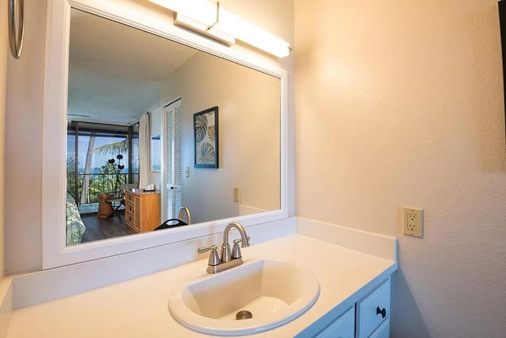 Holiday home Just Remodeled-Amazing Ocean Views Over Lush Golf Course-Country Club Villas 320 Kailua-Kona